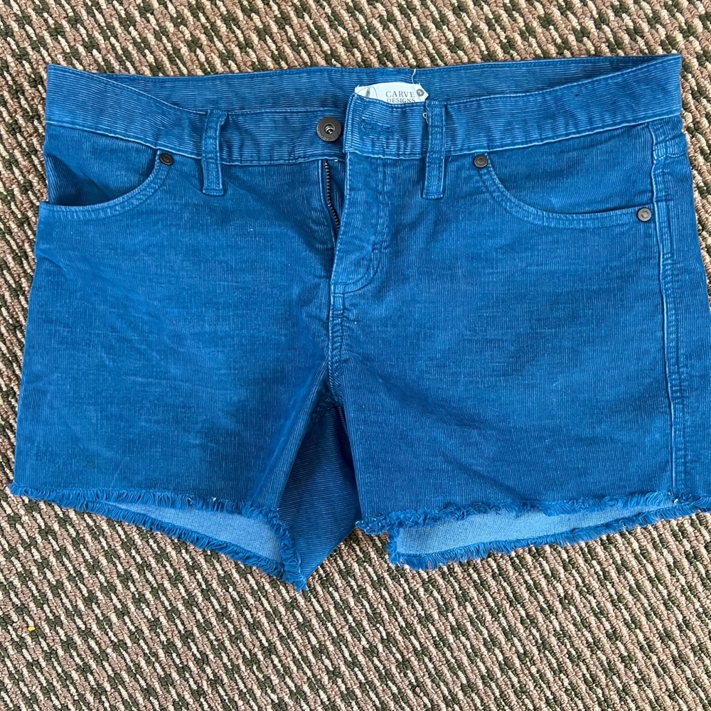 Carve corduroy shorts size 2